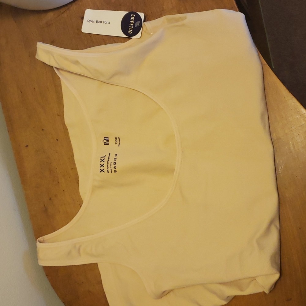 Empetura open bust slimming tank XXL